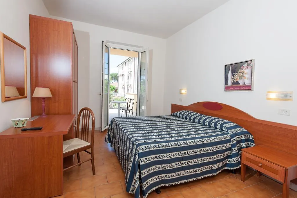 Hotel Apuana Marina di Pietrasanta 3*,  Itália